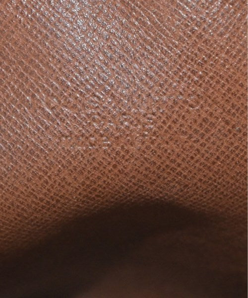 LOUIS VUITTON 肩背包