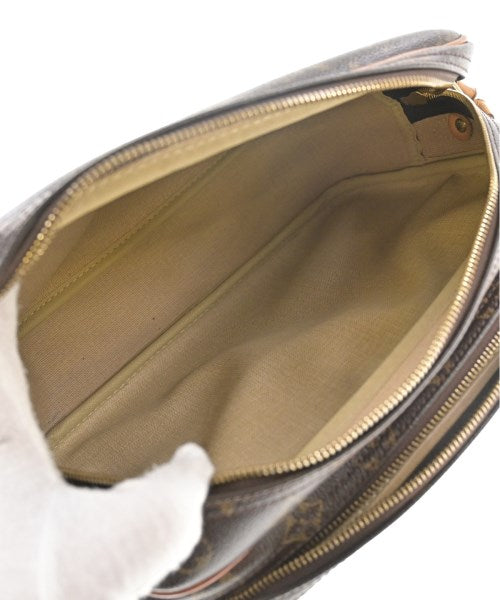 LOUIS VUITTON 肩背包