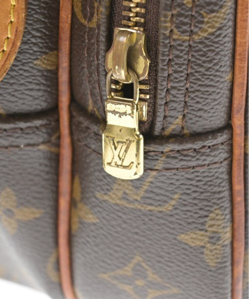 LOUIS VUITTON 肩背包