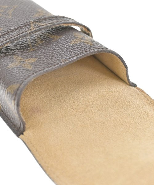 LOUIS VUITTON 小袋