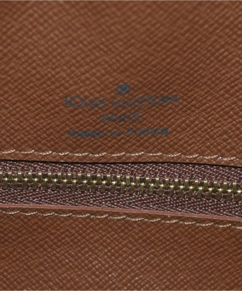 LOUIS VUITTON 肩背包