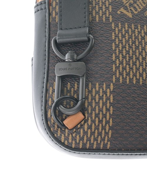 LOUIS VUITTON 肩背包