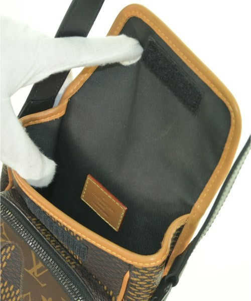 LOUIS VUITTON 肩背包