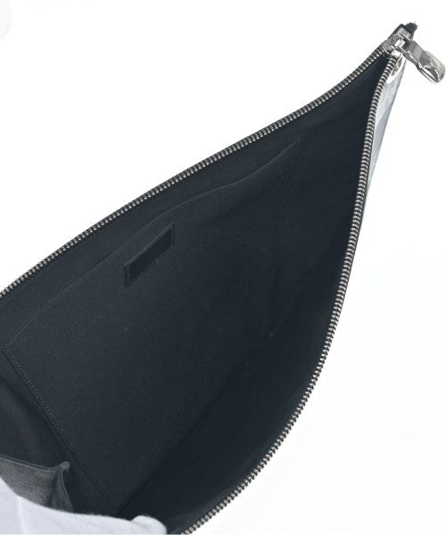 LOUIS VUITTON 手拿包