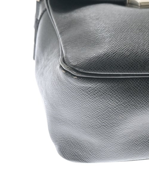 LOUIS VUITTON 肩背包