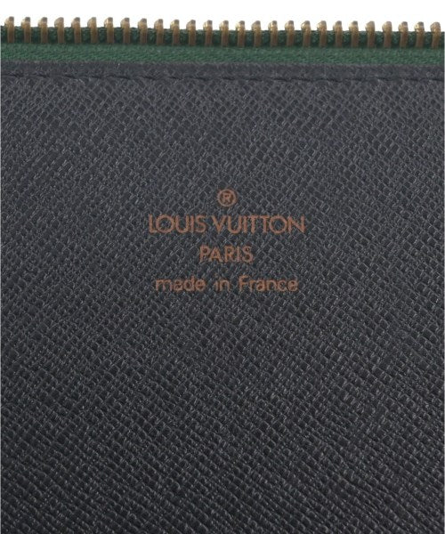LOUIS VUITTON 手拿包