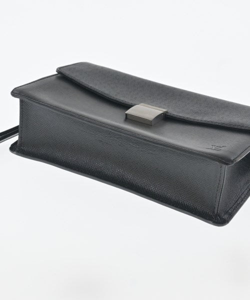 LOUIS VUITTON 手拿包