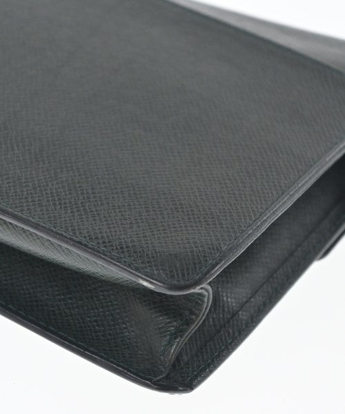 LOUIS VUITTON 手拿包