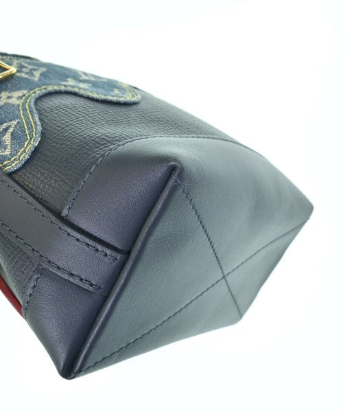 LOUIS VUITTON 肩背包