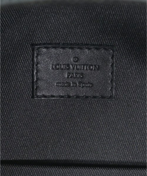 LOUIS VUITTON 背包