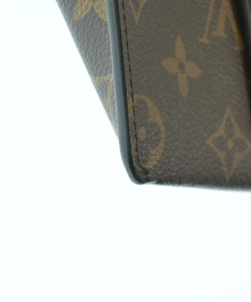 LOUIS VUITTON 肩背包