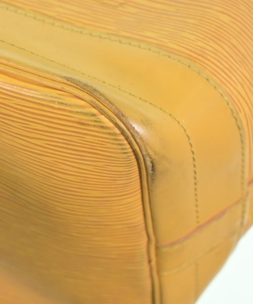 LOUIS VUITTON 肩背包