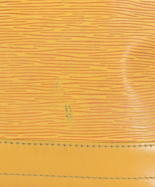 LOUIS VUITTON 肩背包