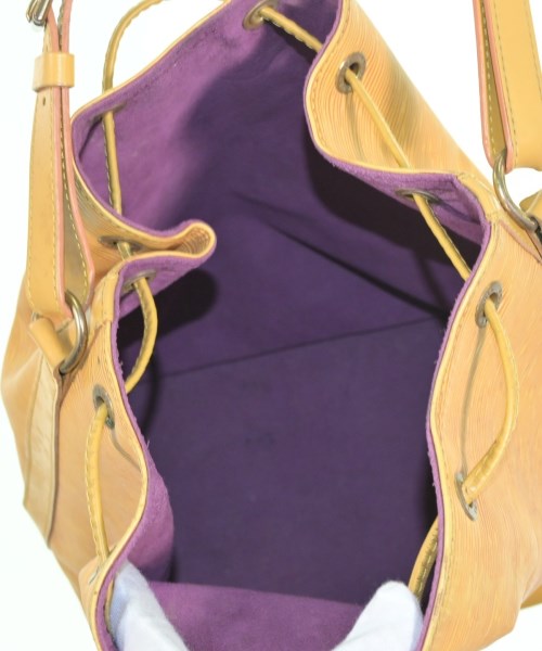 LOUIS VUITTON 肩背包