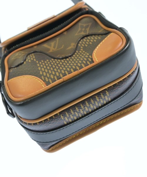 LOUIS VUITTON 肩背包