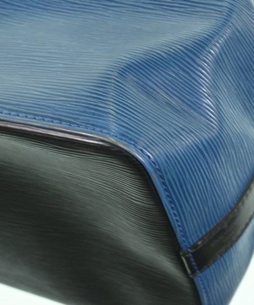 LOUIS VUITTON 肩背包