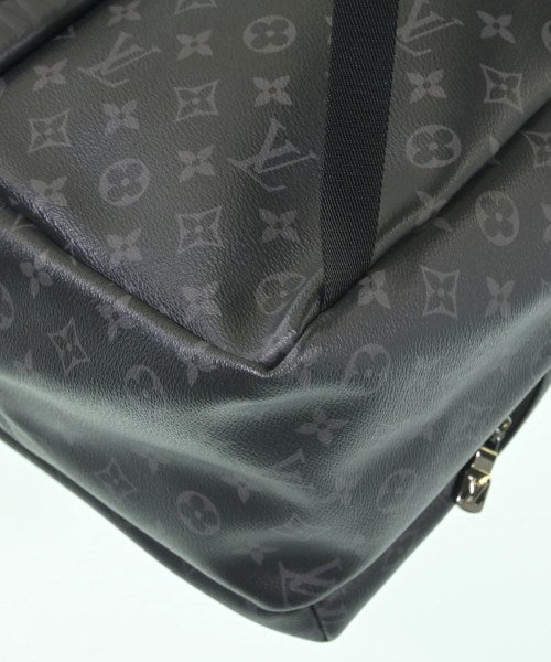 LOUIS VUITTON 背包