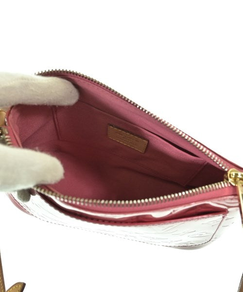 LOUIS VUITTON 肩背包