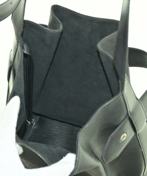 LOUIS VUITTON 肩背包