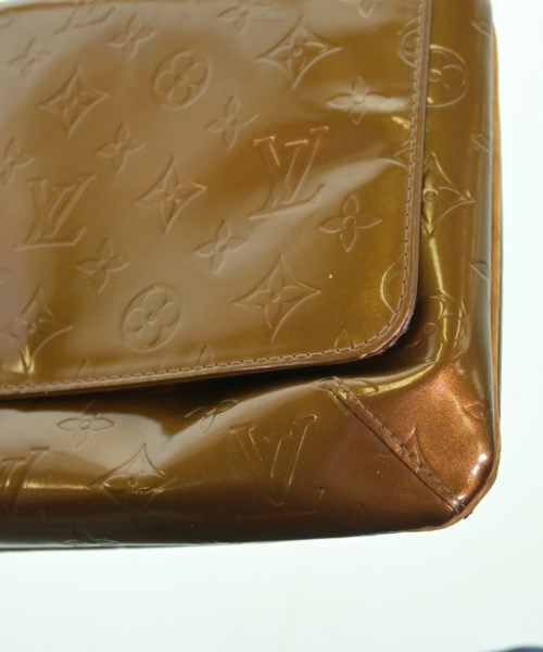 LOUIS VUITTON 肩背包