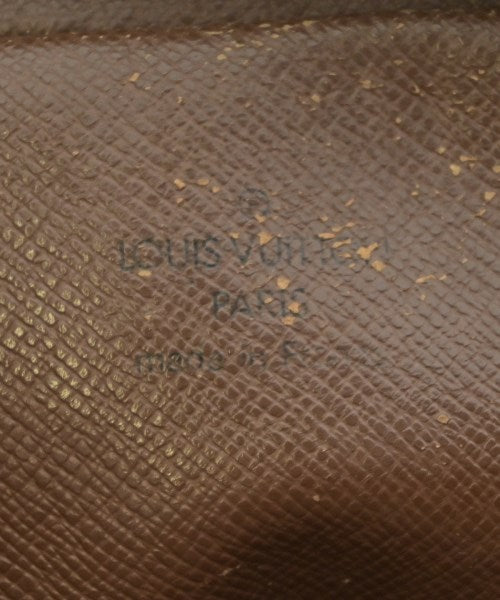 LOUIS VUITTON 肩背包