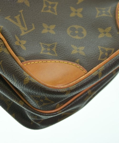 LOUIS VUITTON 肩背包