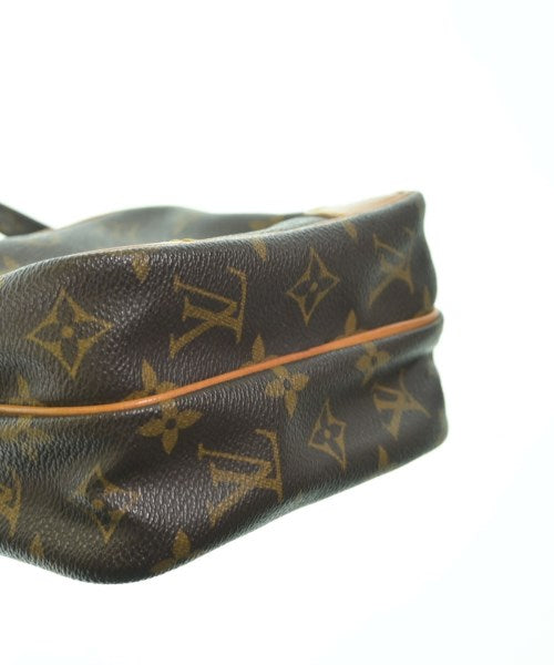 LOUIS VUITTON 肩背包
