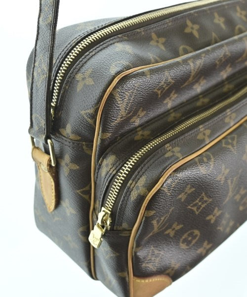 LOUIS VUITTON 肩背包