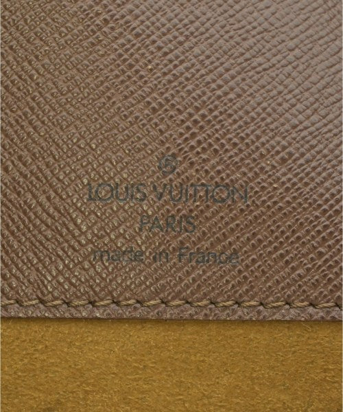 LOUIS VUITTON 肩背包