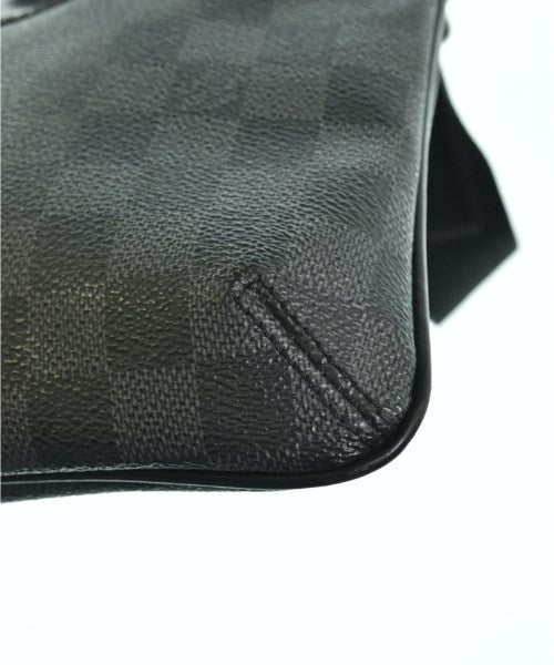 LOUIS VUITTON 肩背包
