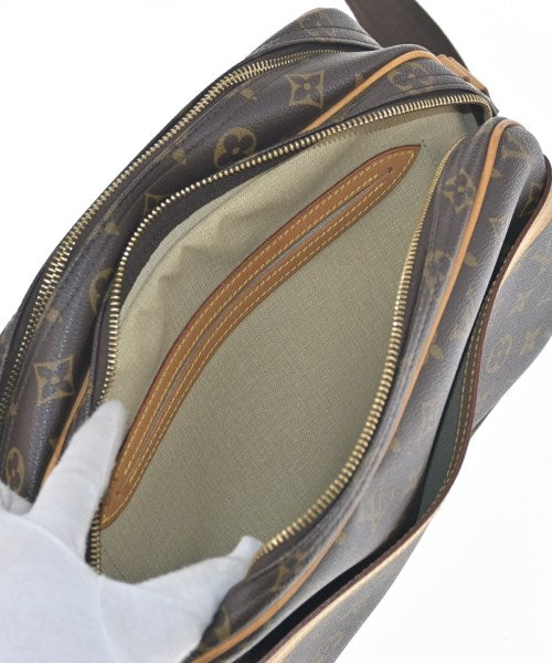 LOUIS VUITTON 肩背包