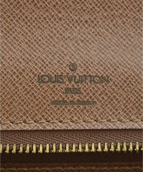 LOUIS VUITTON 肩背包