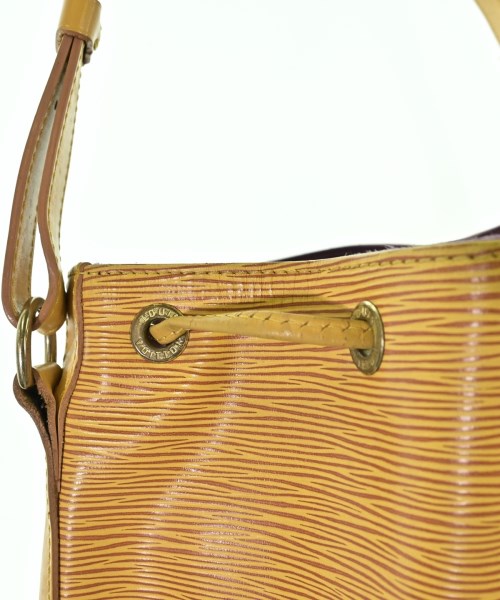 LOUIS VUITTON 肩背包