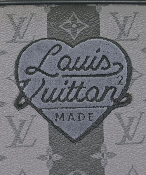 LOUIS VUITTON 背包