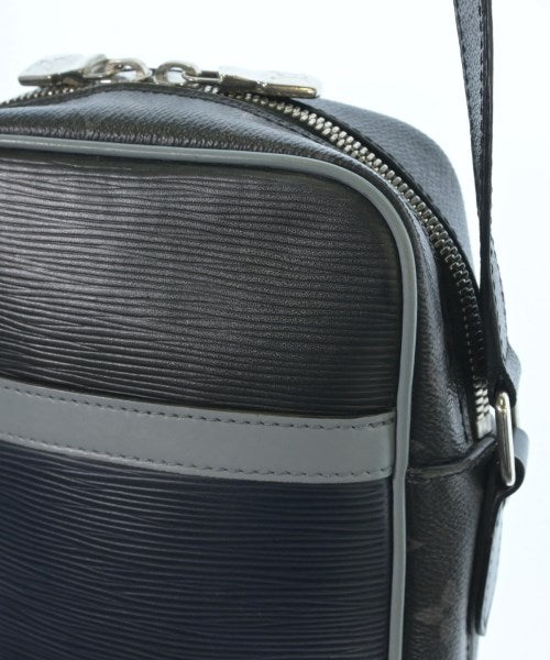 LOUIS VUITTON 肩背包