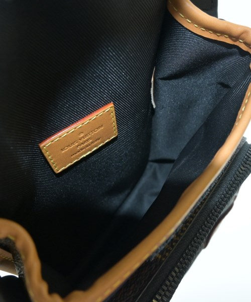 LOUIS VUITTON 肩背包