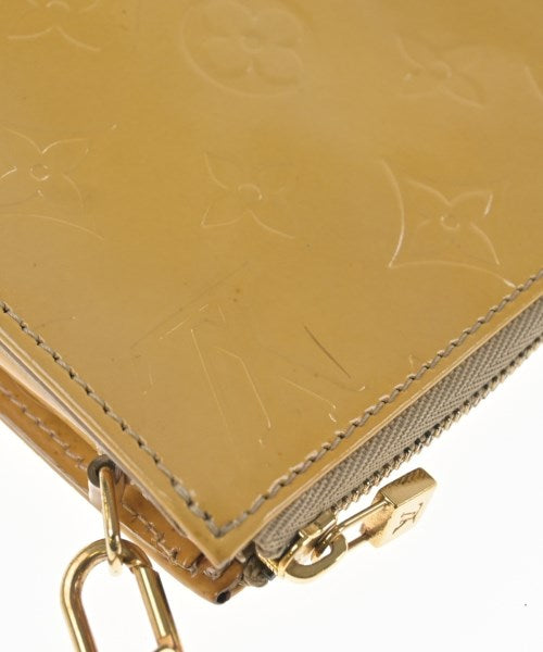 LOUIS VUITTON 小袋