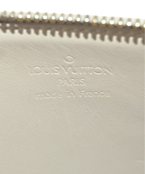 LOUIS VUITTON 小袋