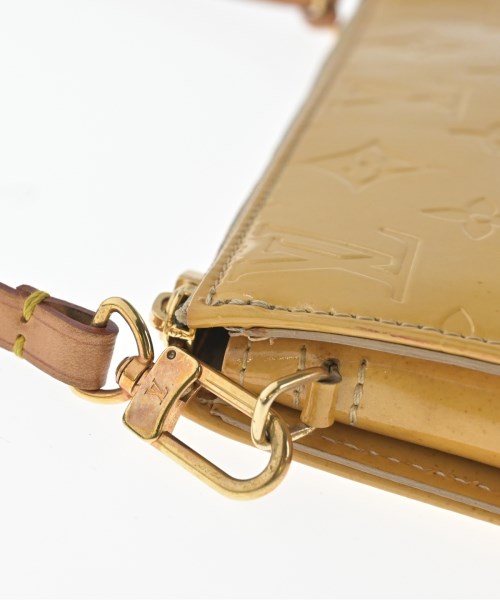 LOUIS VUITTON 小袋