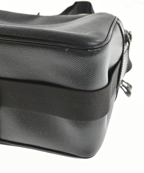 LOUIS VUITTON 肩背包