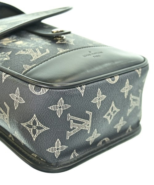 LOUIS VUITTON 肩背包