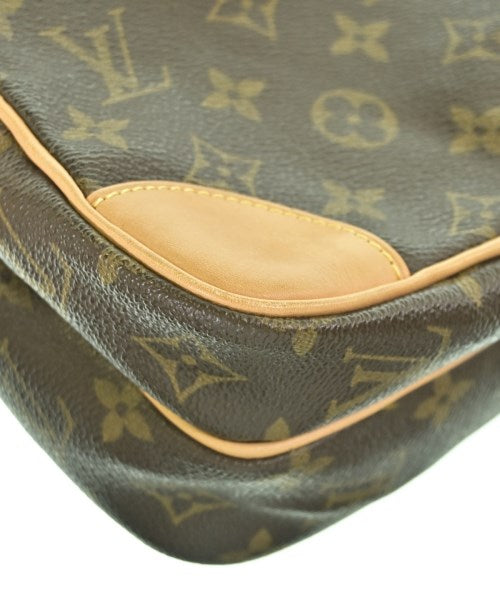 LOUIS VUITTON 肩背包