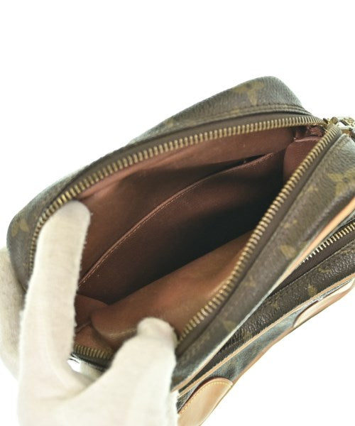 LOUIS VUITTON 肩背包