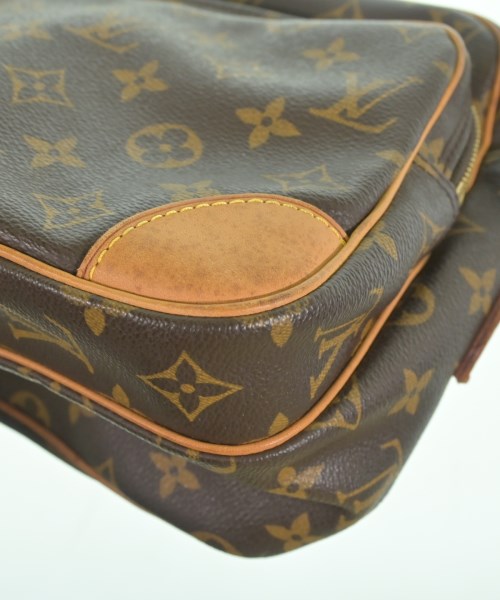 LOUIS VUITTON 肩背包