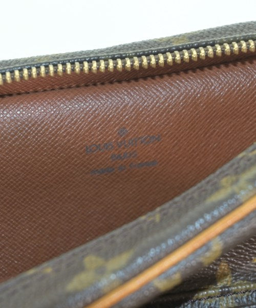 LOUIS VUITTON 肩背包