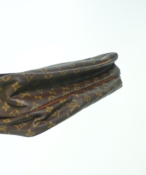 LOUIS VUITTON 肩背包