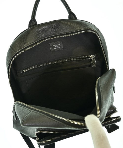 LOUIS VUITTON 背包