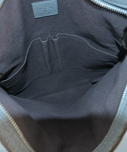 LOUIS VUITTON 肩背包