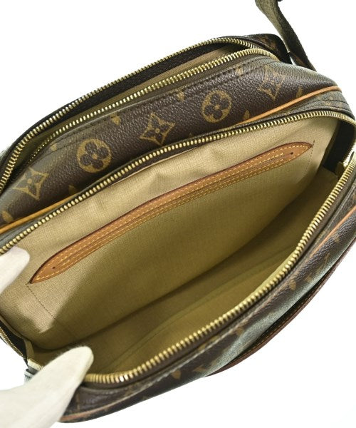 LOUIS VUITTON 肩背包