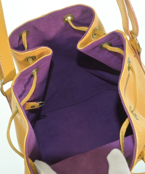 LOUIS VUITTON 肩背包